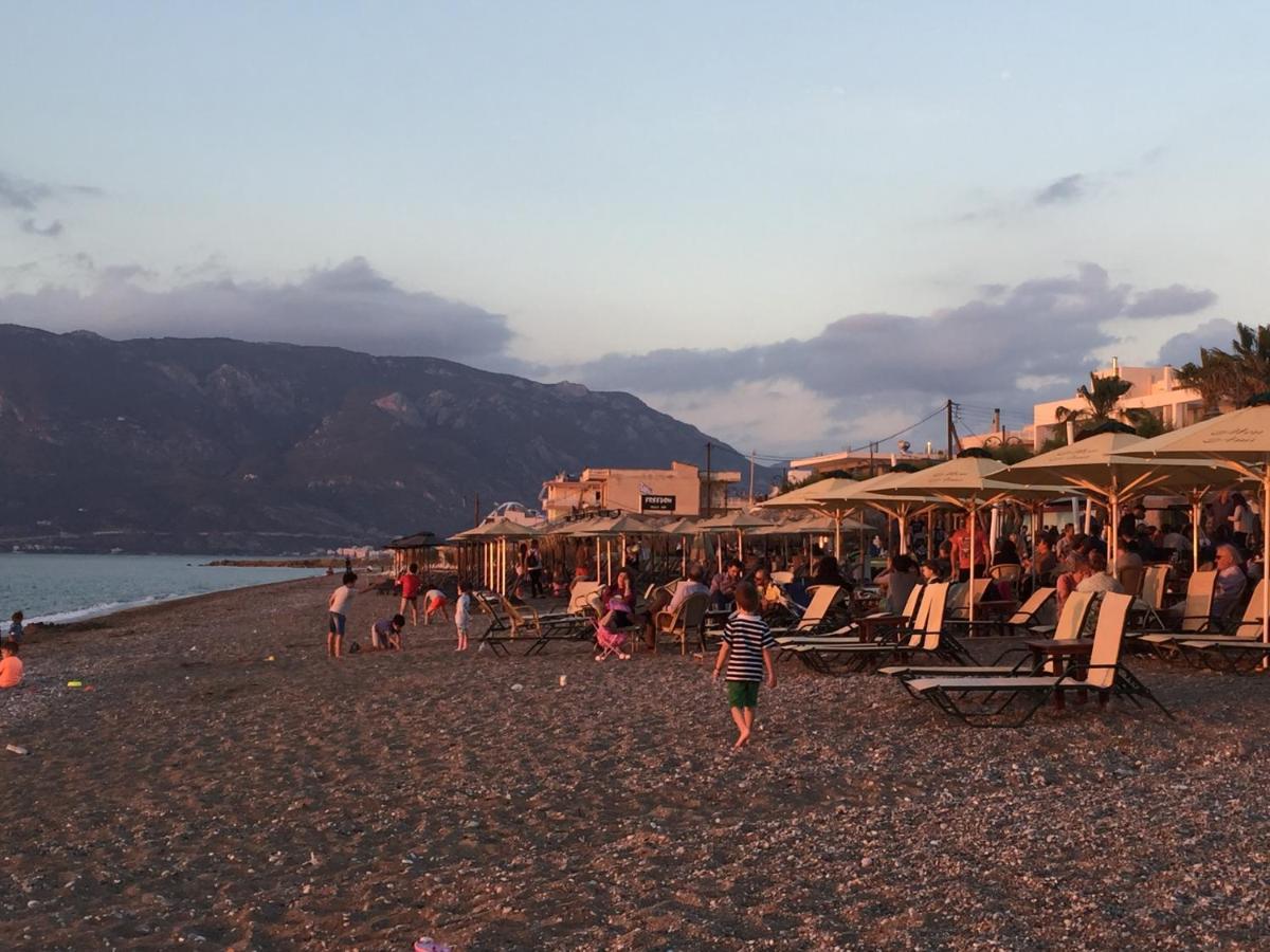 Cosy Guesthouse-Souterrain With Garden In City Center Corinth Luaran gambar