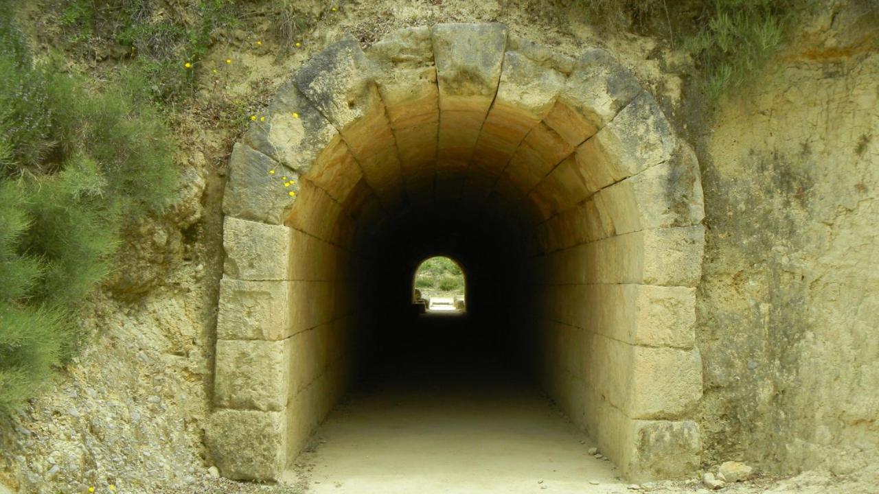 Cosy Guesthouse-Souterrain With Garden In City Center Corinth Luaran gambar