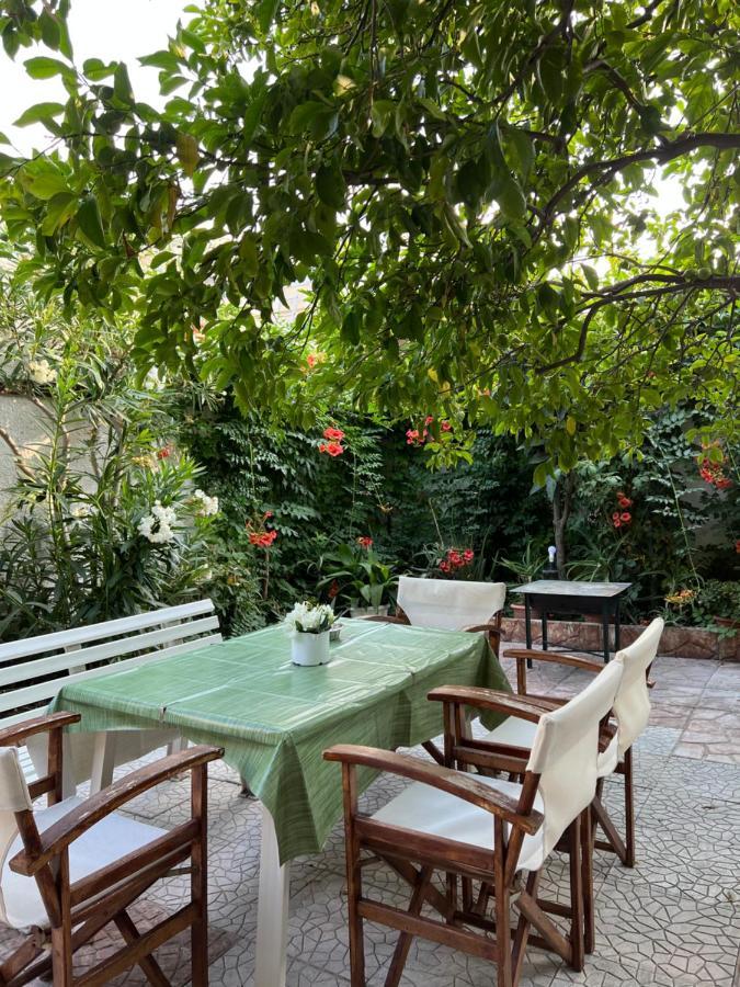 Cosy Guesthouse-Souterrain With Garden In City Center Corinth Luaran gambar