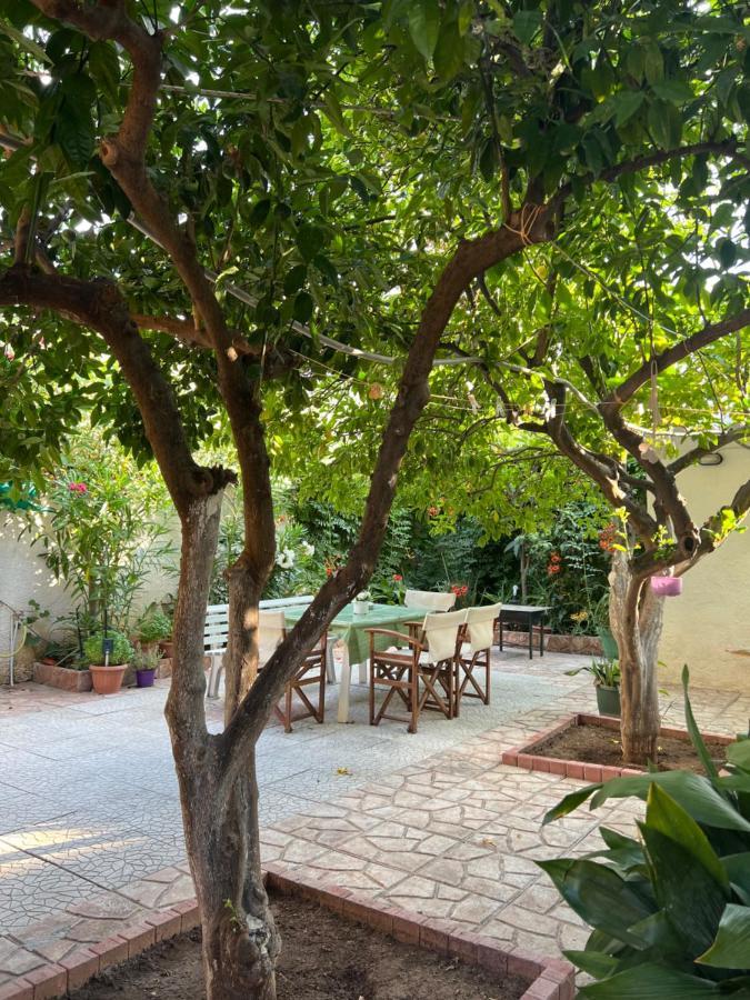 Cosy Guesthouse-Souterrain With Garden In City Center Corinth Luaran gambar