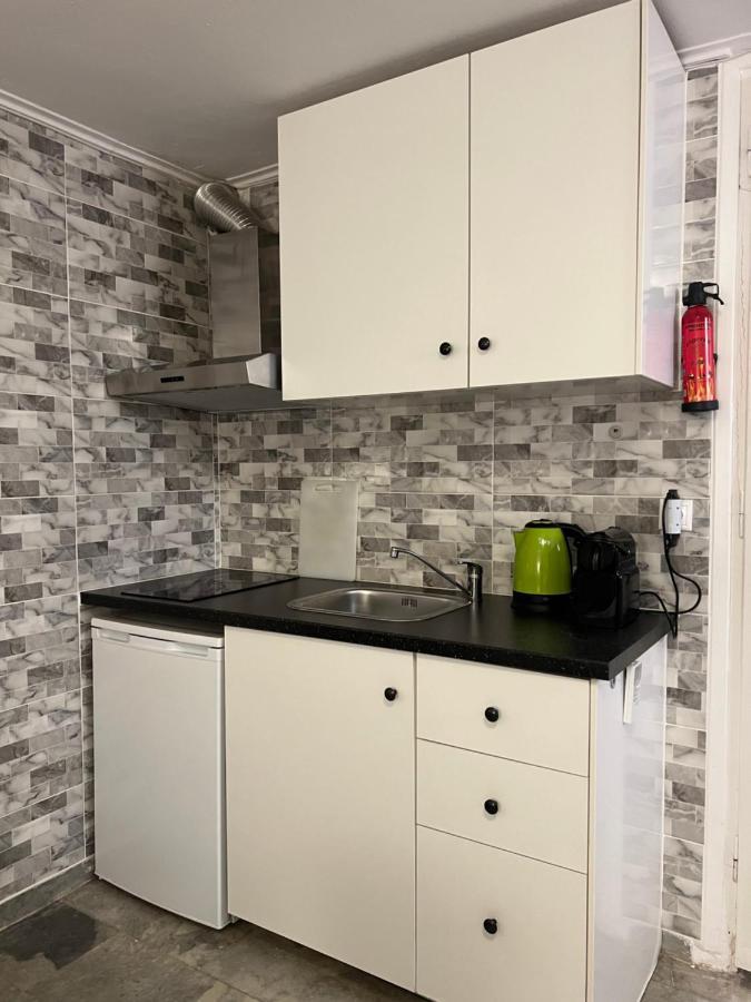 Cosy Guesthouse-Souterrain With Garden In City Center Corinth Luaran gambar